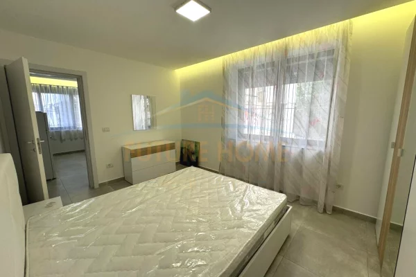 Shtepi me qera Apartament ne Tirane, 1+1, Mobilimi E mobiluar, Pagesa 450  Euro.