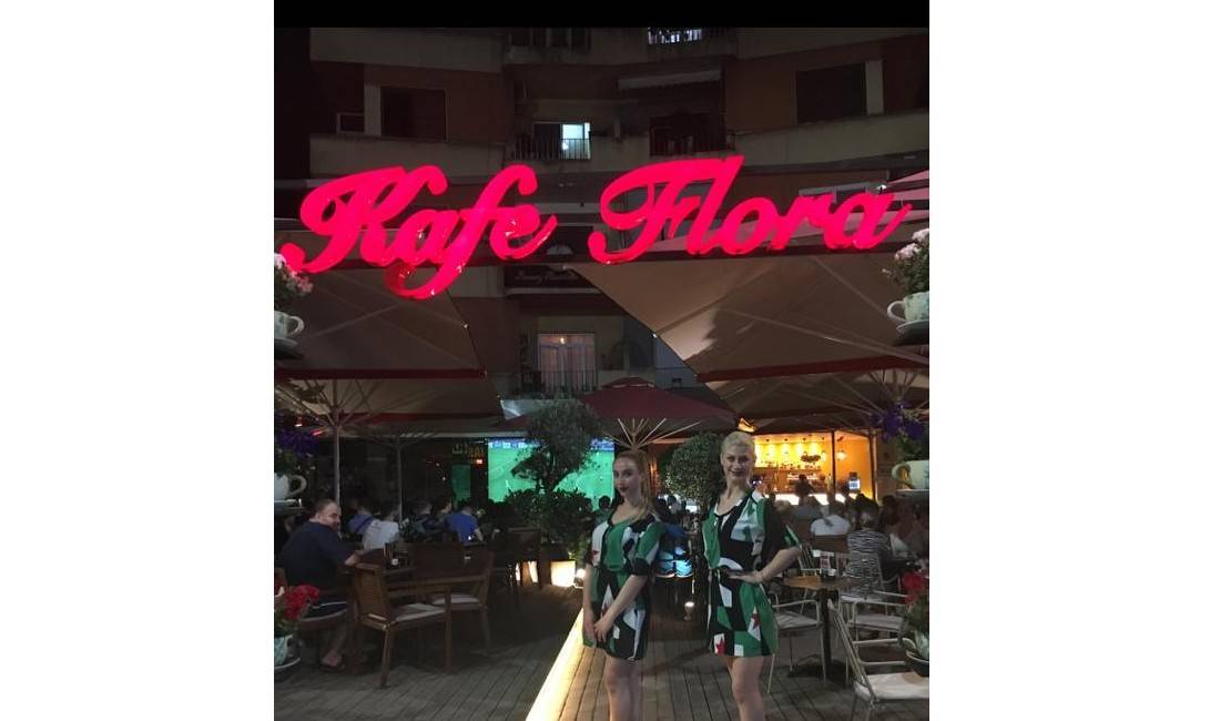 Offerte di lavoro a Tirana, Profession Kamarier/e /Banakier/e , , Pagamento 40,000  Leke.