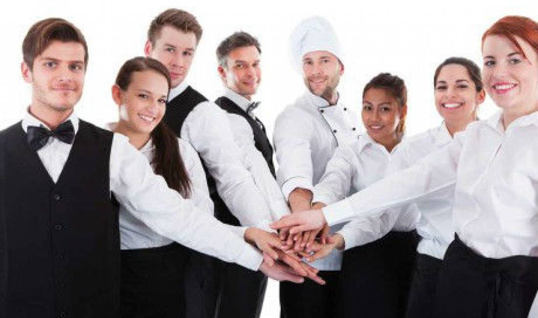 Offerte di lavoro a Tirana, Profession Ekonomist/e, Kuzhinier/e, Ndihmes kuzhinier/e, Banakier/e , , Pagamento Trattabile.