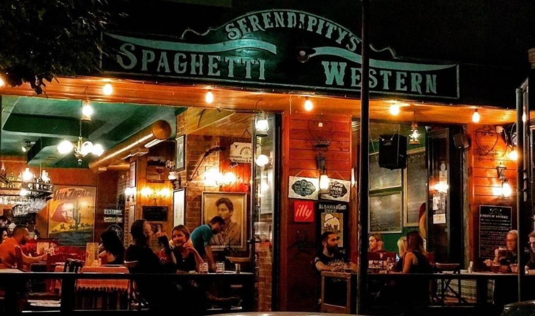 Offerte di lavoro a Tirana, Profession Kuzhinier/e, Ndihmes kuzhinier/e, Banakier/e, Pjatalarese , , Pagamento Trattabile.