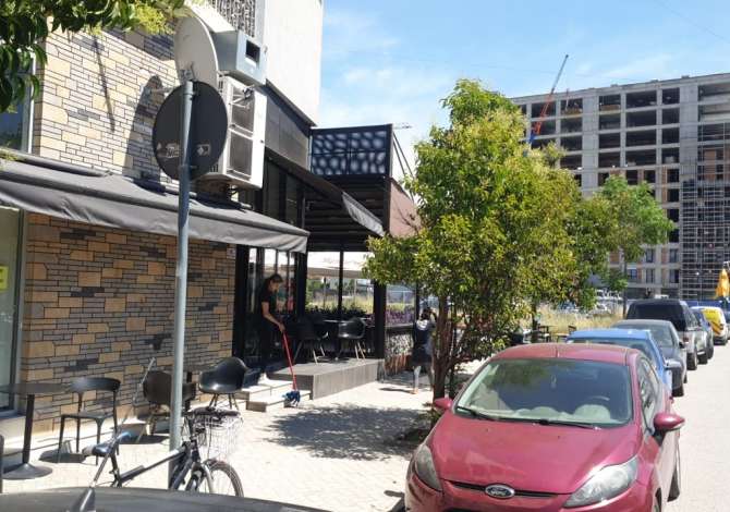 Offerte di lavoro a Tirana, Profession Kamarier/e, Banakier/e , , Pagamento Trattabile.