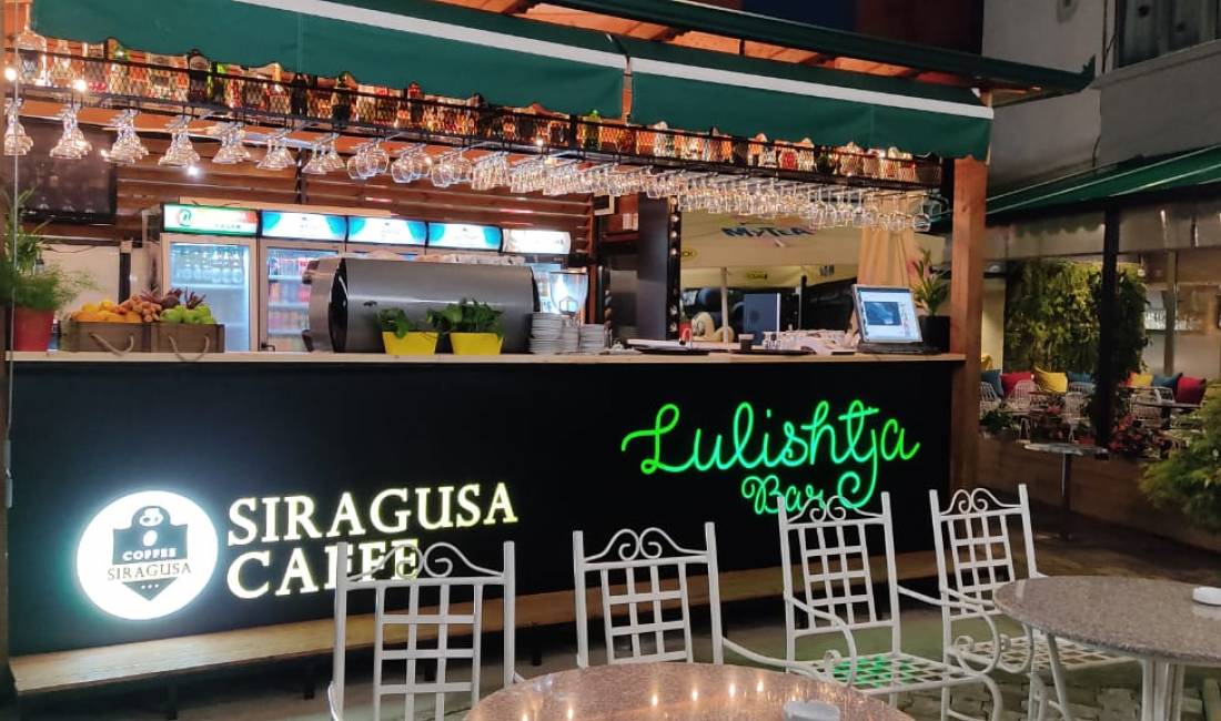 Offerte di lavoro a Tirana, Profession Kamarier/e, Banakier/e  , , Pagamento Trattabile.