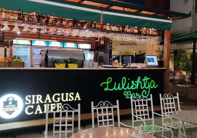 Offerte di lavoro a Tirana, Profession Kamarier/e, Banakier/e  , , Pagamento Trattabile.