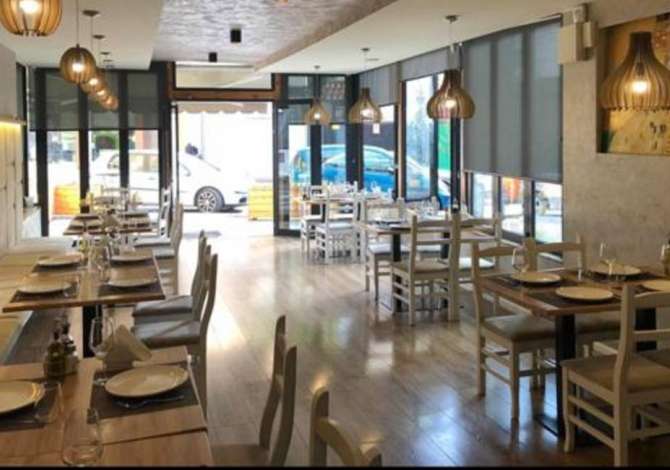 Offerte di lavoro a Tirana, Profession Ndihmes Kuzhinier/e , , Pagamento Trattabile.