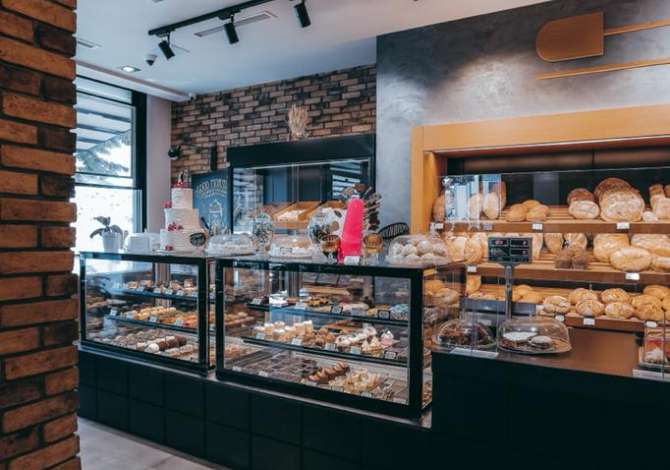 Offerte di lavoro a Tirana, Profession Kamarier/e , , Pagamento Trattabile.