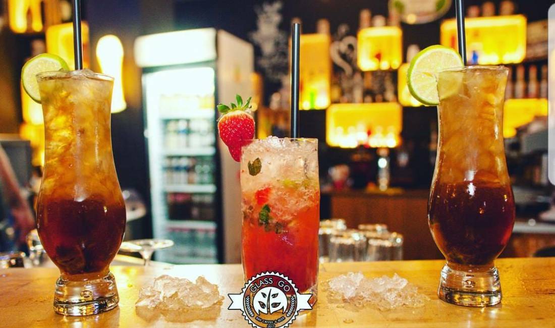 Offerte di lavoro a Tirana, Profession Kamarier/e, Sanitare , , Pagamento 20,000  Leke.