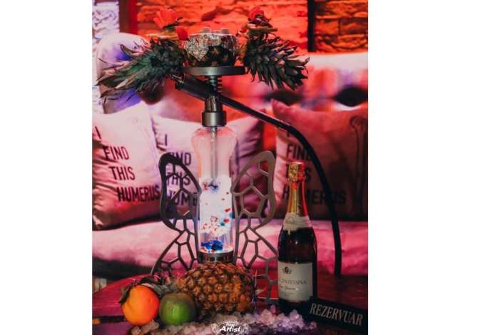 Njoftime Pune per Kuzhinier/e, Kamarier/e, Banakier/e, Barist ne Tirane