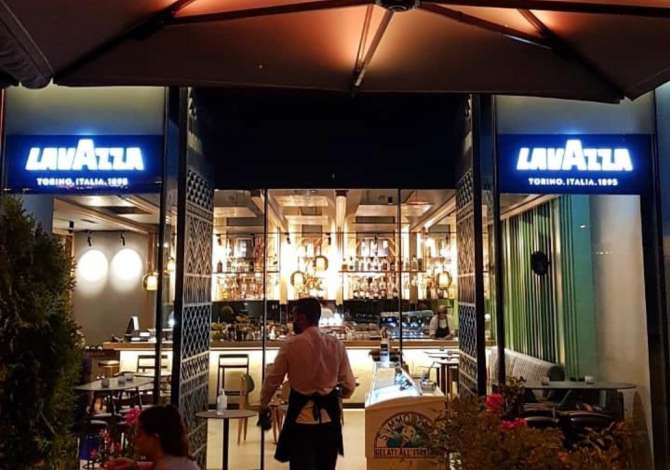 Offerte di lavoro a Tirana, Profession Banakier/e, Kamarier/e , , Pagamento Trattabile.