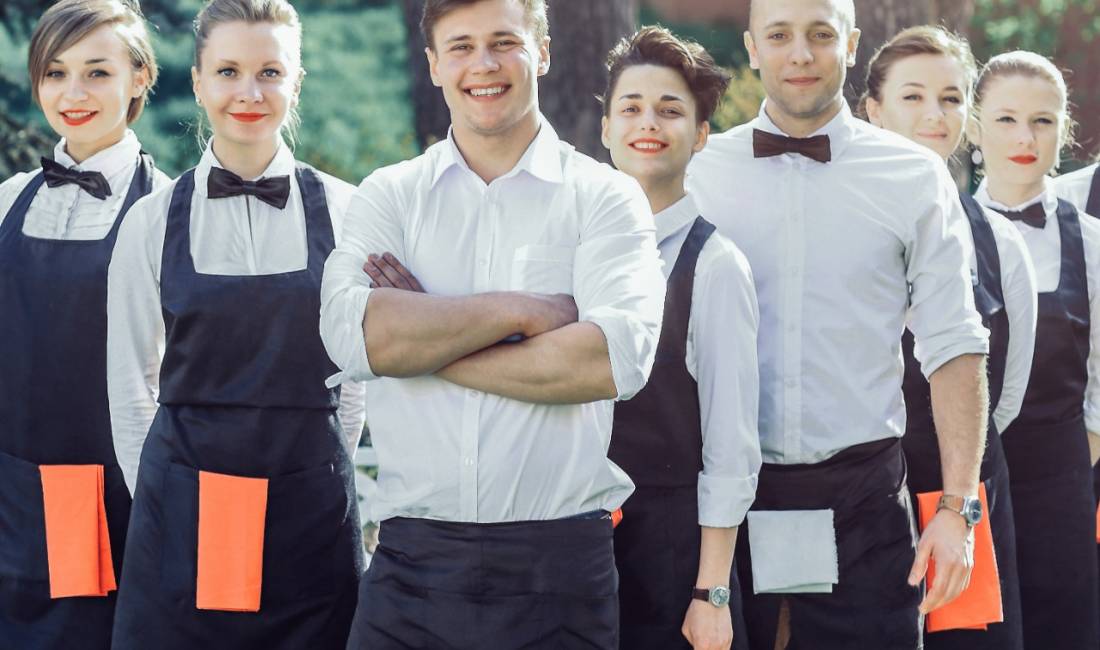 Offerte di lavoro a Tirana, Profession Ndihmes kuzhinier/e, Banakier/e, Kamarier/e, Pjatalarese, Sanitare , , Pagamento Trattabile.