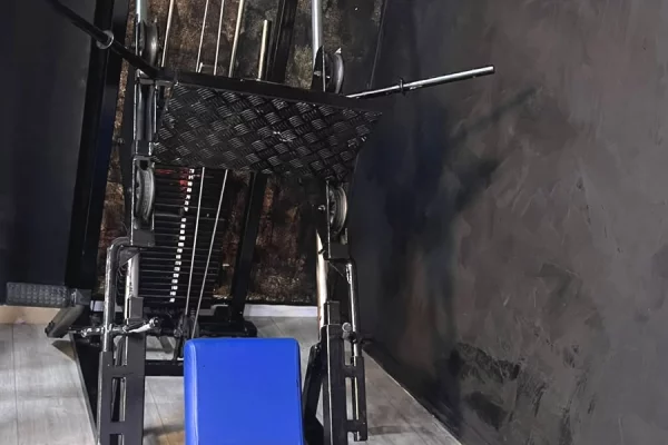 Pajisje sporti dhe palestre ne Tirane - 700 Euro