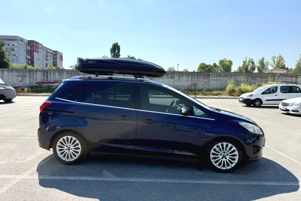 Cars for sale in Tirana, Ford, 2011 Diesel,Kambio Automatik Payment 6,500  Euro.