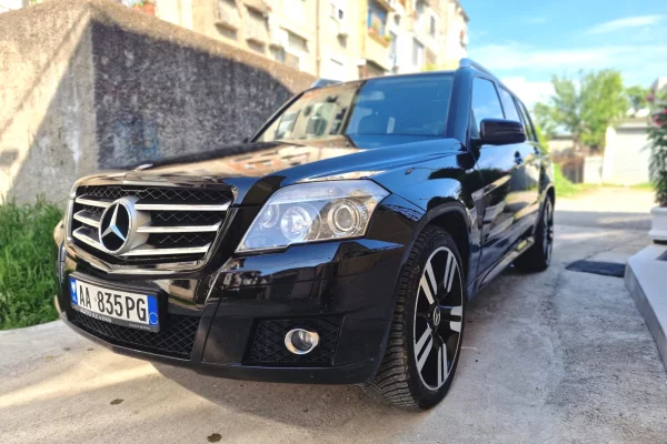 Cars for sale in Durres, Mercedes-Benz, 2012 Diesel,Kambio Automatik Payment 850,000  Leke.