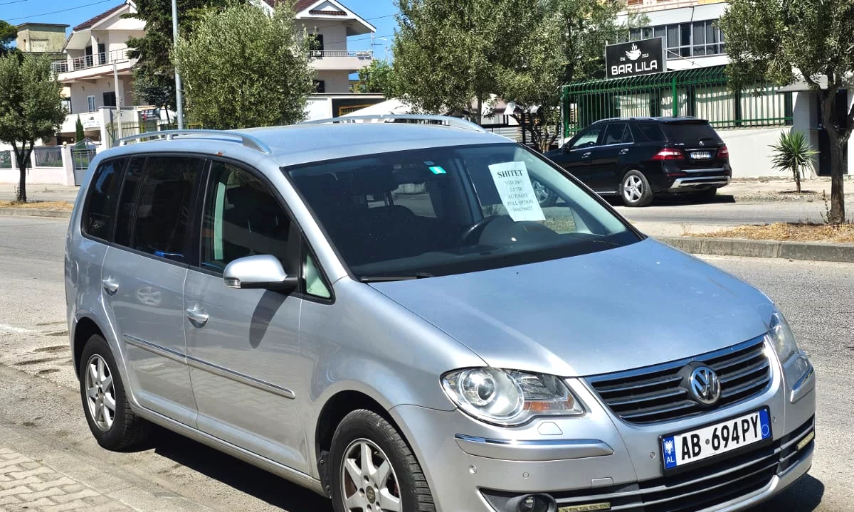 Cars for sale in Durres, Volkswagen, 2007 Diesel,Kambio Automatik Payment 500,000  Leke.