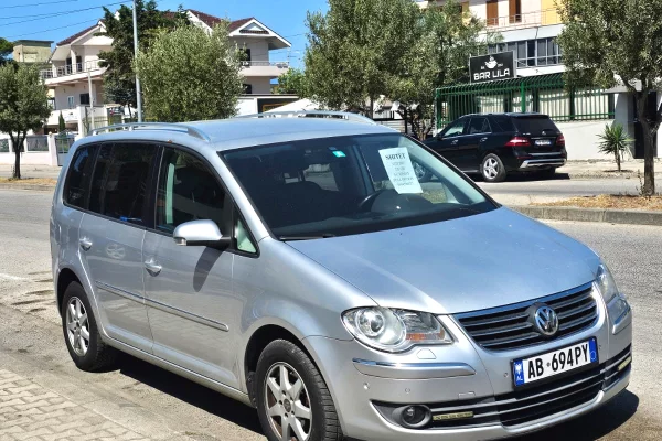 Cars for sale in Durres - 550,000 Leke