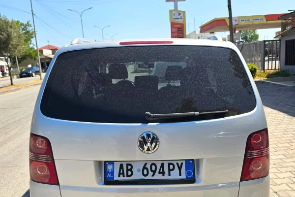 Cars for sale in Durres, Volkswagen, 2007 Diesel,Kambio Automatik Payment 500,000  Leke.