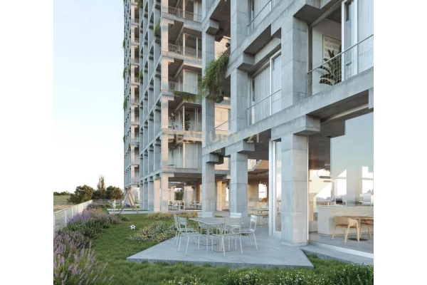 Shtepi ne shitje Apartament ne Durres, Garsoniere, Mobilimi Bosh, pa mobiluar, Pagesa 51,840  Euro.