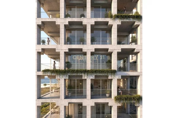 Shtepi ne shitje Apartament ne Durres, Garsoniere, Mobilimi Bosh, pa mobiluar, Pagesa 60,000  Euro.
