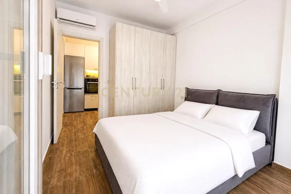 EKSKLUZIVE ! SHITET APARTAMENT 2+1 NE GJIRIN E LALEZIT LURA 3