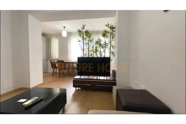 Shtepi me qera Apartament ne Tirane, 1+1, Mobilimi E mobiluar, Pagesa 600  Euro.