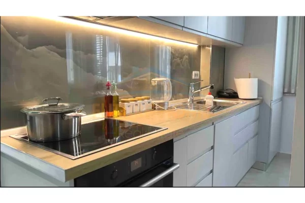 Shtepi me qera Apartament ne Tirane, 1+1, Mobilimi E mobiluar, Pagesa 600  Euro.