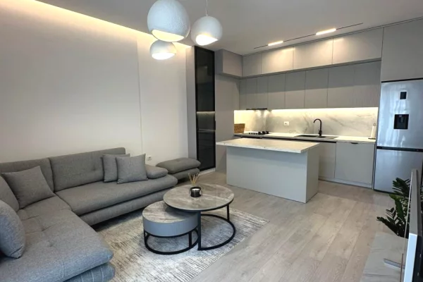 Shtepi me qera Apartament ne Tirane, 2+1, Mobilimi E mobiluar, Pagesa 60,000  Leke.