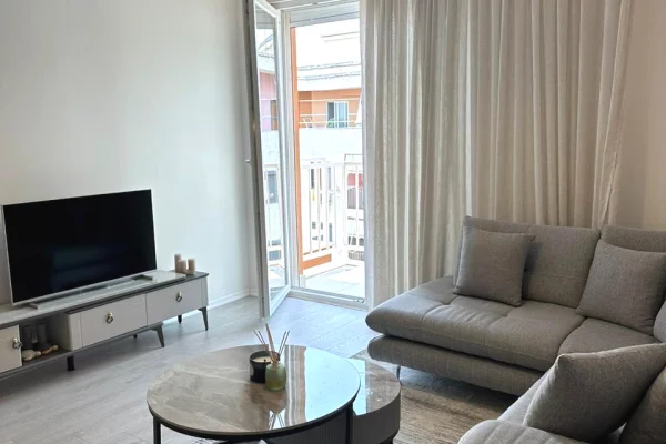 Shtepi me qera Apartament ne Tirane, 2+1, Mobilimi E mobiluar, Pagesa 60,000  Leke.