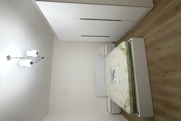 Shtepi me qera Apartament ne Tirane, 1+1, Mobilimi E mobiluar, Pagesa 40,000  Leke.