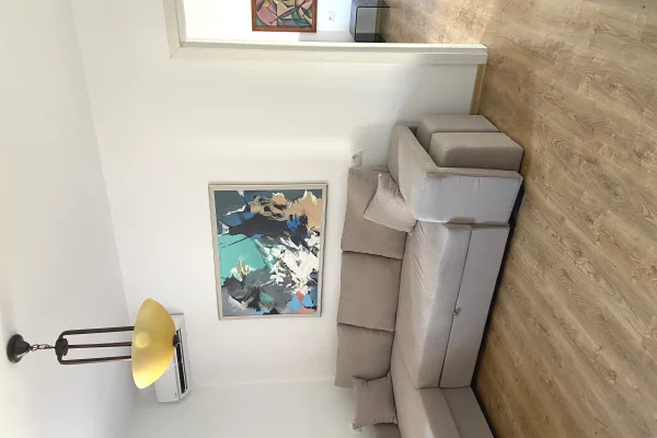 Jepet me qera Apartament 1+1