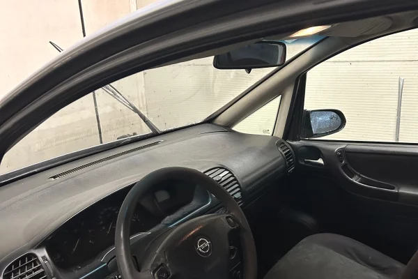 Cars for sale in Tirana - 110,000 Leke