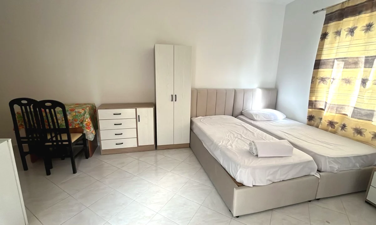 Shtepi me qera Apartament ne Tirane, Garsoniere, Mobilimi E mobiluar, Pagesa 34,000  Leke.