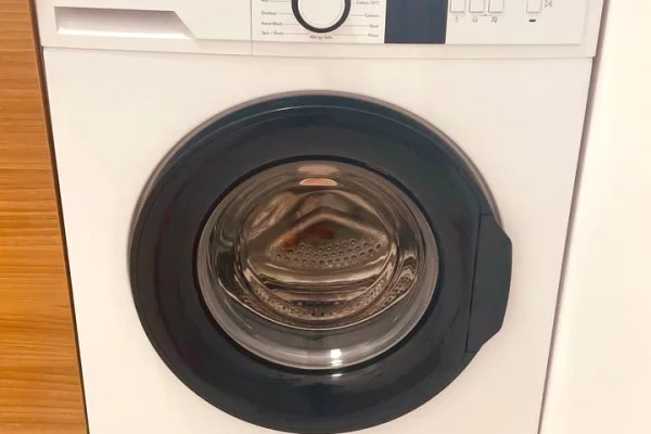 Shtepi me qera Apartament ne Tirane, Garsoniere, Mobilimi E mobiluar, Pagesa 32,000  Leke.
