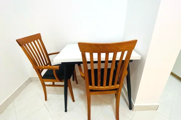 Shtepi me qera Apartament ne Tirane, Garsoniere, Mobilimi E mobiluar, Pagesa 32,000  Leke.