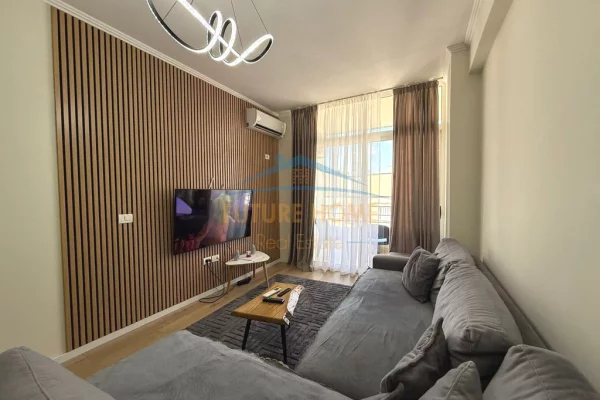 Shtepi ne shitje 2+1 ne Tirane - 15,300,000 Leke