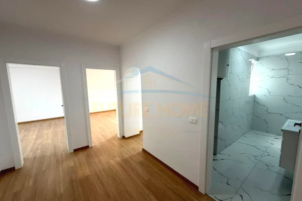 Shtepi ne shitje Apartament ne Tirane, 1+1, Mobilimi Bosh, pa mobiluar, Pagesa 12,800,000  Leke.