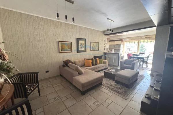 Shitet, Apartament 3+1+2, Rruga Eduard Mano, Kopshti Zoologjik
