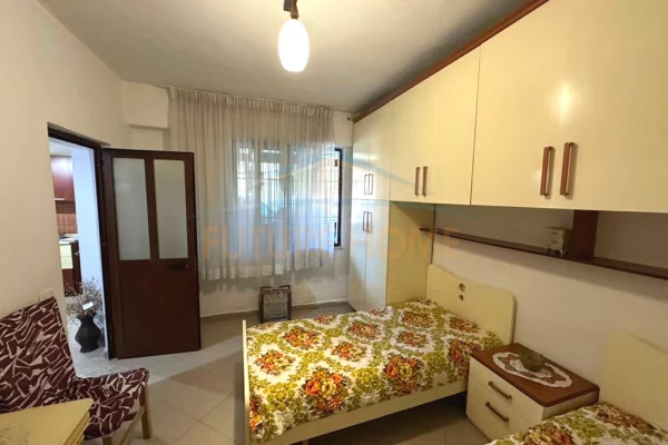 Shtepi me qera Apartament ne Tirane, 2+1, Mobilimi E mobiluar, Pagesa 55,000  Leke.