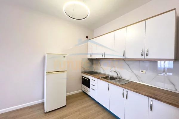 Shtepi me qera 1+1 ne Tirane - 40,000 Leke