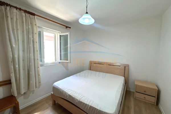 Shtepi me qera Apartament ne Tirane, 1+1, Mobilimi E mobiluar, Pagesa 50,000  Leke.