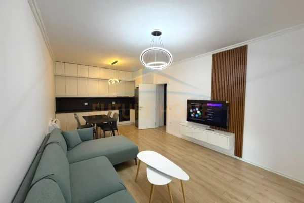 Shtepi me qera 1+1 ne Tirane - 650 Euro