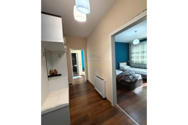 Shtepi me qera Apartament ne Tirane, 2+1, Mobilimi E mobiluar, Pagesa 750  Euro.