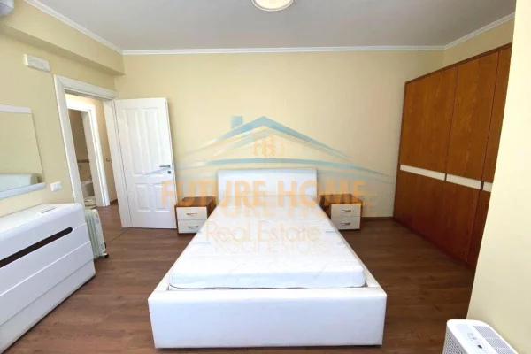 Shtepi me qera Apartament ne Tirane, 2+1, Mobilimi E mobiluar, Pagesa 1,500  Euro.