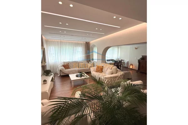 Shtepi me qera Apartament ne Tirane, 2+1, Mobilimi E mobiluar, Pagesa 1,500  Euro.