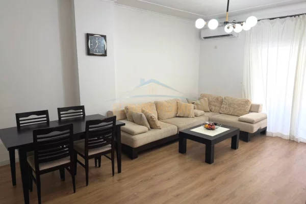 Qera, Apartament 2+1,Misto Mame/DB72871