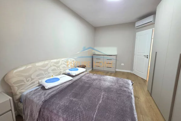 Shtepi me qera Apartament ne Tirane, 2+1, Mobilimi E mobiluar, Pagesa 85,000  Leke.