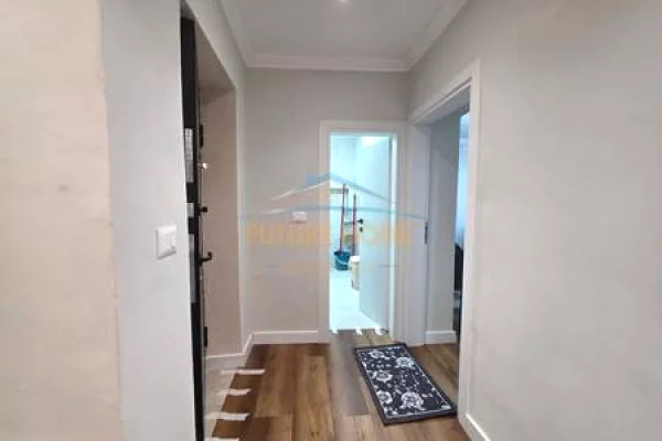 Shtepi me qera Apartament ne Tirane, 2+1, Mobilimi E mobiluar, Pagesa 75,000  Leke.