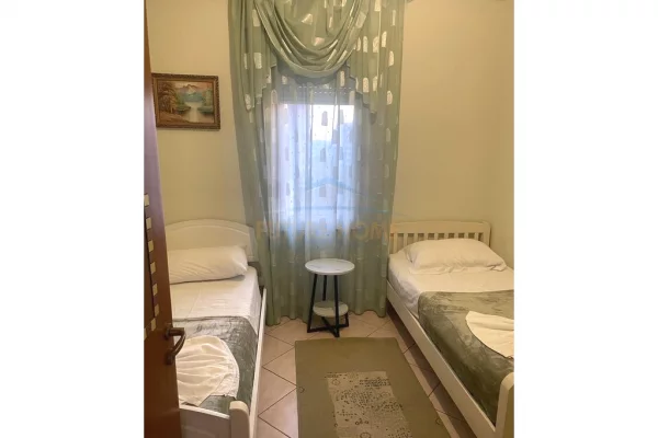 Shtepi me qera Apartament ne Tirane, 2+1, Mobilimi E mobiluar, Pagesa 75,000  Leke.