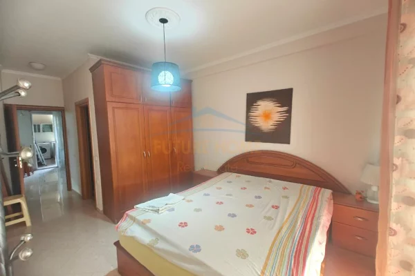 Shtepi me qera Apartament ne Tirane, 2+1, Mobilimi E mobiluar, Pagesa 70,000  Leke.