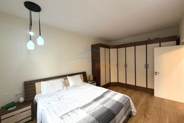 Shtepi me qera Apartament ne Tirane, 2+1, Mobilimi E mobiluar, Pagesa 800  Euro.