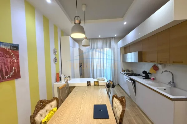Qera, Apartament 2+1, Myslym Shyri/PRIME73757