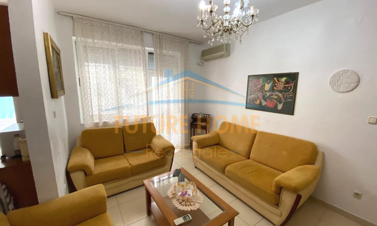 Shtepi me qera Apartament ne Tirane, 1+1, Mobilimi E mobiluar, Pagesa 45,000  Leke.